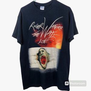 Roger Waters The Wall Live 2012 Tour Double Sided Short Sleeve Tee Medium